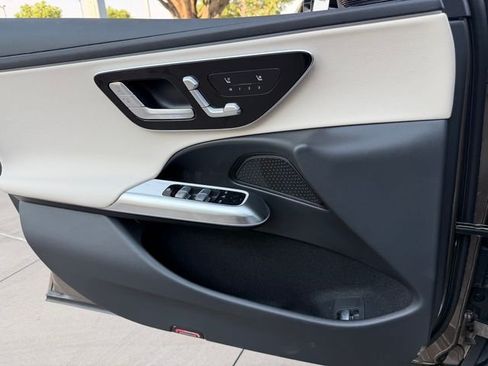 New 2026 Mercedes-Benz E 350 4MATIC Sedan image 19