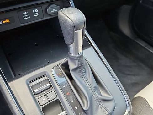Used 2023 Honda CR-V EX image 16
