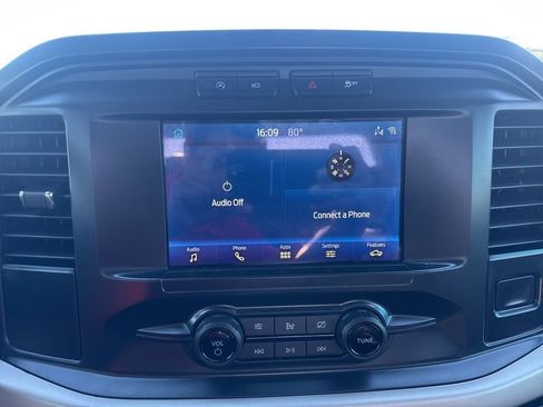 Used 2021 Ford F150 XL w/ Trailer Tow Package image 13