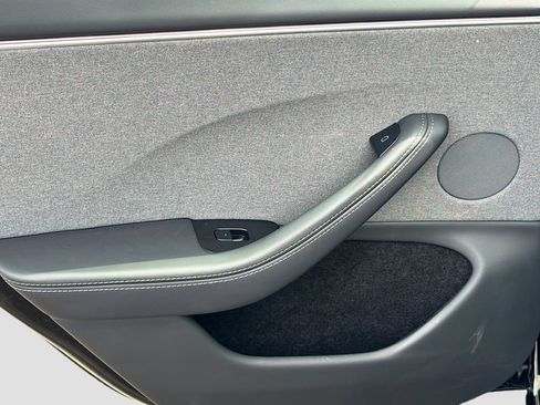 Used 2025 Tesla Model 3 Long Range RWD image 27