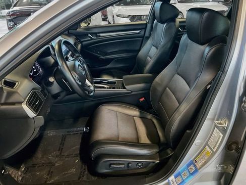 Used 2021 Honda Accord Sport image 10