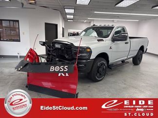 New 2025 RAM 3500 Tradesman video 3