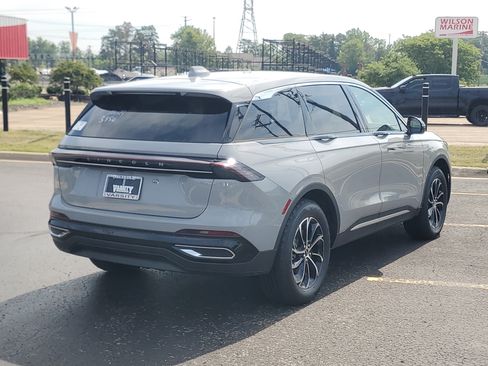 New 2026 Lincoln Nautilus Premier AWD/4WD image 4