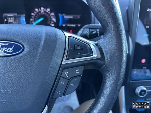 Used 2024 Ford Edge Titanium AWD/4WD image 65