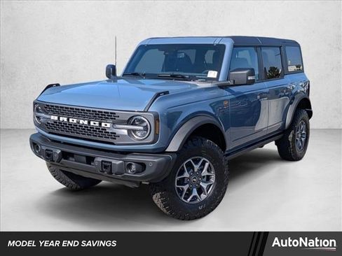 New 2025 Ford Bronco Badlands image 1