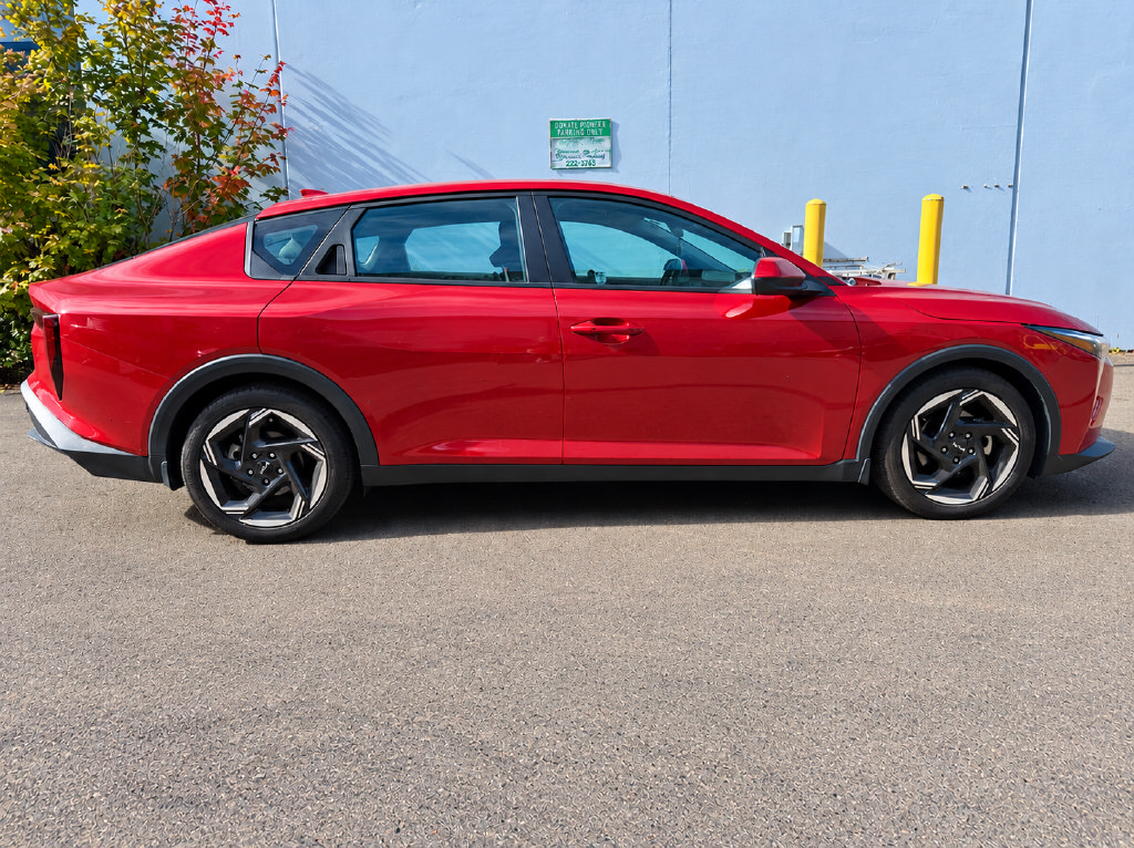Used 2025 Kia K4 EX FWD image 4