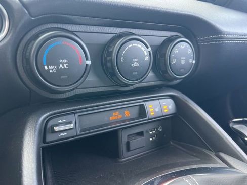 Certified 2021 MAZDA MX-5 Miata RF Club image 17