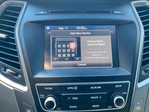 Used 2017 Hyundai Santa Fe Sport FWD image 13