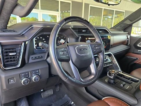Certified 2025 GMC Sierra 1500 Denali Ultimate image 10