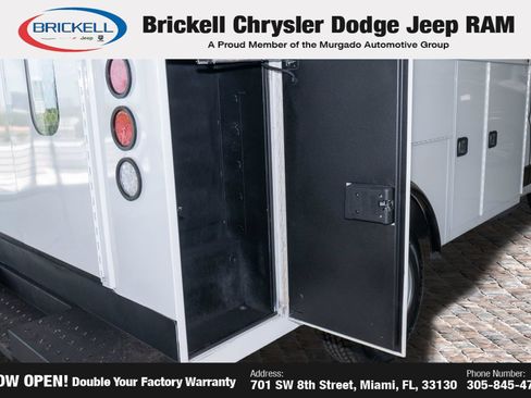 Used 2017 RAM ProMaster 3500 w/ Premium Appearance Group FWD image 22