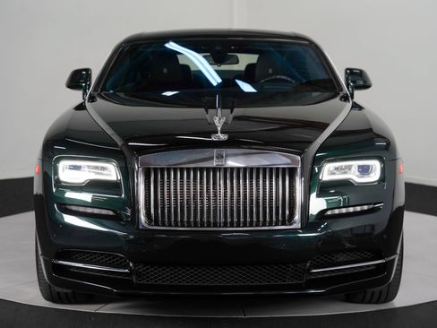 Used 2017 Rolls-Royce Wraith RWD image 11