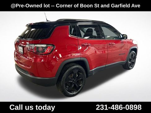Used 2020 Jeep Compass Latitude AWD/4WD image 5