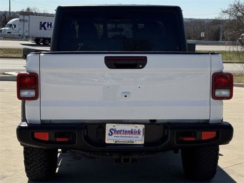 Used 2022 Jeep Gladiator Rubicon w/ Trailer Tow Package image 5