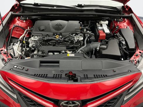Used 2024 Toyota Camry SE image 23