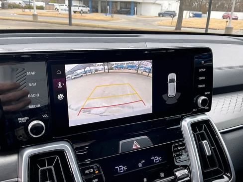 Used 2022 Kia Sorento SX image 25