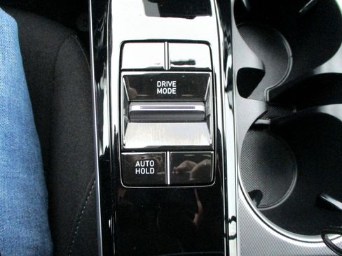 Used 2022 Hyundai Sonata SE w/ Cargo Package image 46