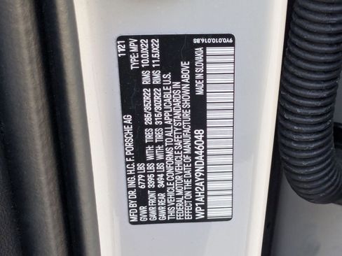 Used 2022 Porsche Cayenne Turbo S image 29