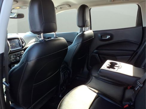 Used 2019 Jeep Compass Limited w/ Safety & Security Group image 25