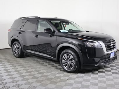 Used 2025 Nissan Pathfinder SV