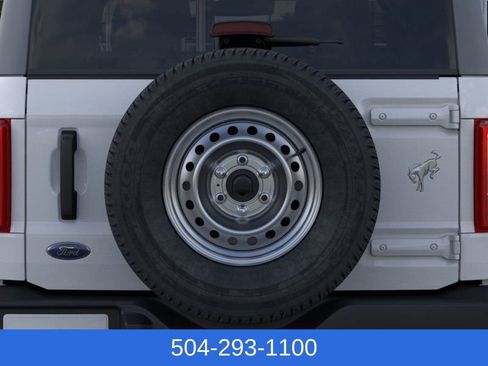 New 2025 Ford Bronco 2-Door image 24