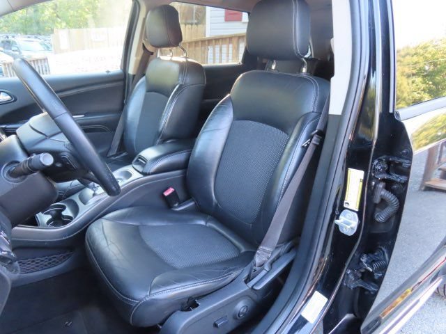 Used 2015 Dodge Journey Crossroad w/ Flexible Seating Group FWD image 20