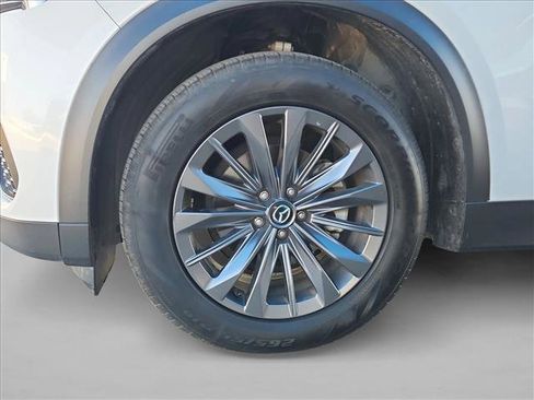 Used 2025 MAZDA CX-70 3.3 Turbo w/ Preferred Package AWD/4WD image 23