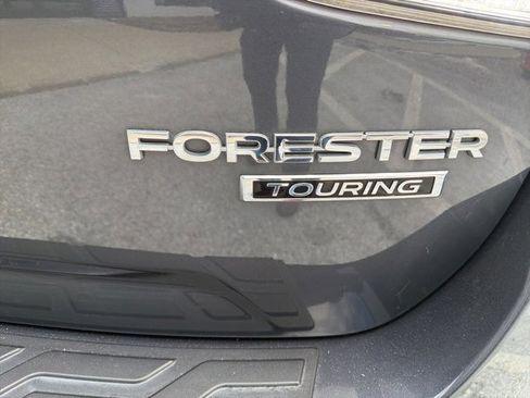 Used 2020 Subaru Forester Touring image 8