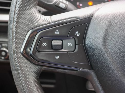 Used 2023 Chevrolet TrailBlazer LS FWD image 25
