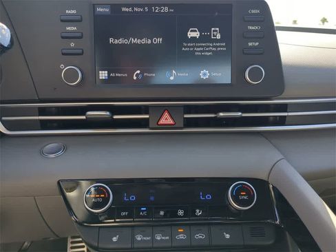 New 2026 Hyundai Elantra SEL Sport Premium image 29