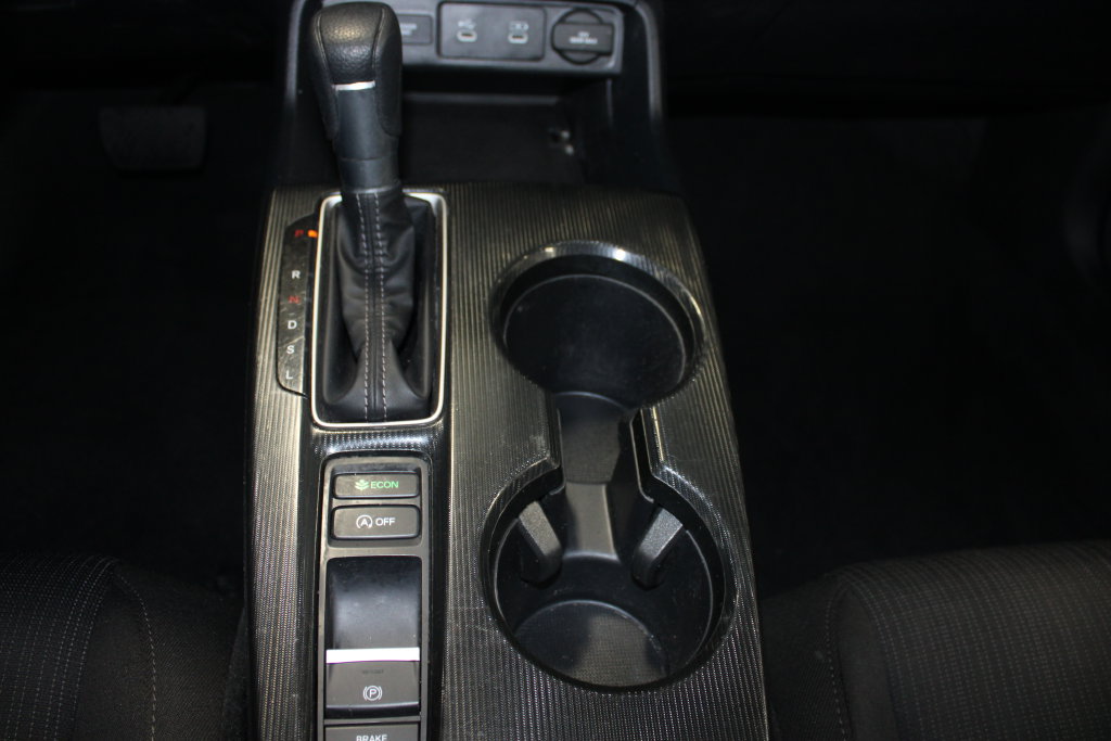 Used 2025 Honda Civic LX image 17
