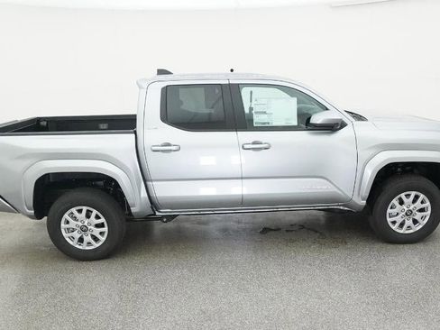 New 2026 Toyota Tacoma SR5 image 38