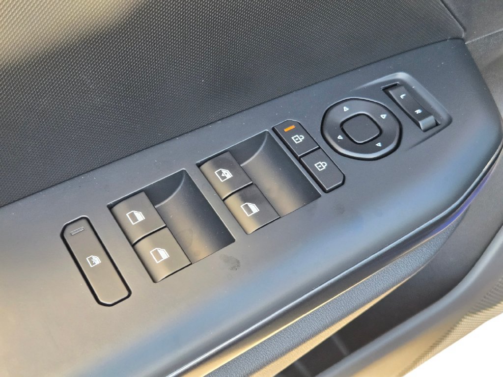 New 2026 Kia K4 FWD image 16