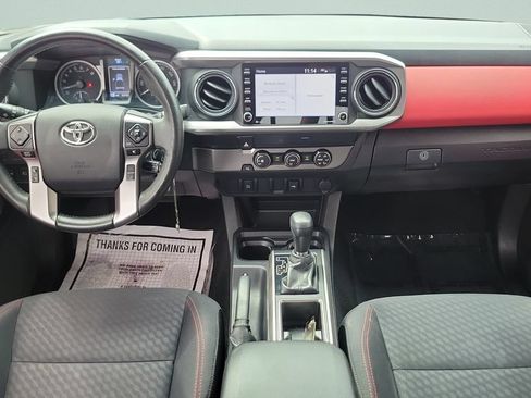 Certified 2022 Toyota Tacoma SR5 RWD image 11