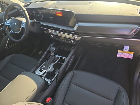 New 2025 Kia Telluride S image 13