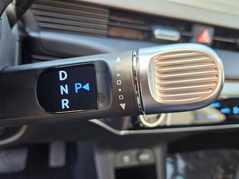 Certified 2023 Hyundai Ioniq 5 SEL w/ Cargo Package image 21