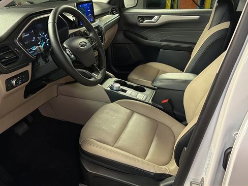 Used 2022 Ford Escape SEL image 26