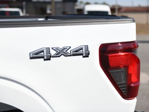 New 2026 Ford F150 XLT w/ XLT Black Appearance Package image 10