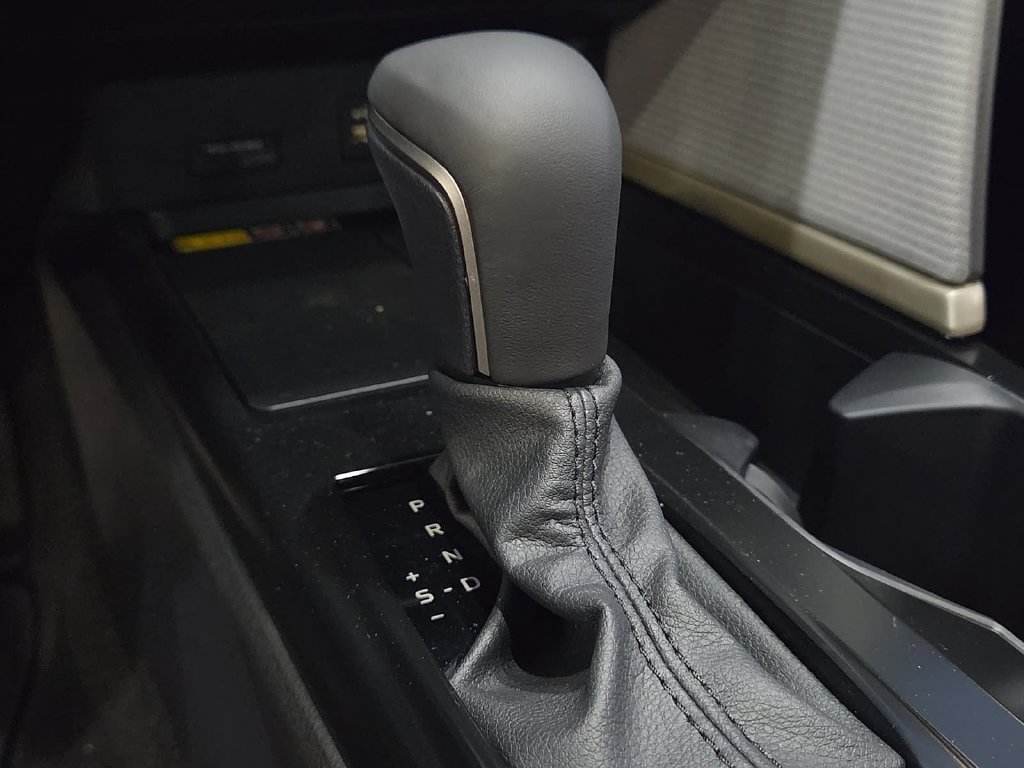 New 2026 Toyota Camry SE w/ Convenience Package FWD image 26