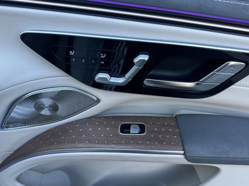 Used 2023 Mercedes-Benz EQS 450+ SUV image 20