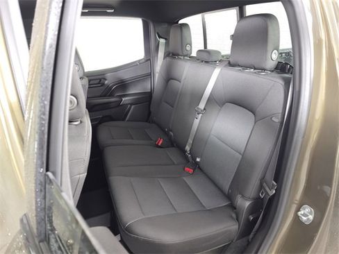 Used 2023 Chevrolet Colorado Trail Boss w/ Technology Package image 19