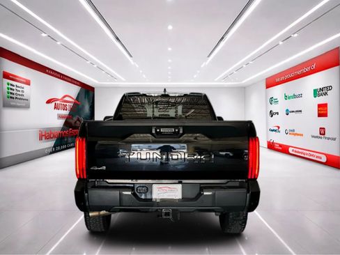 Used 2022 Toyota Tundra SR5 w/ SR5 Convenience Package image 7
