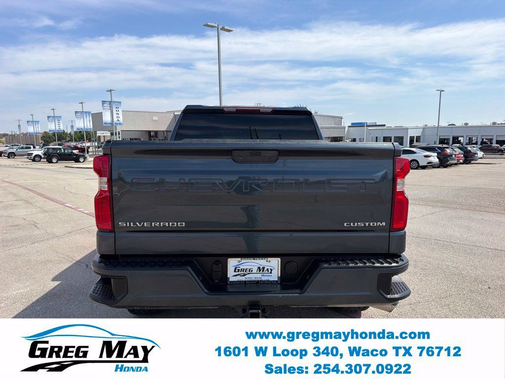 Used 2021 Chevrolet Silverado 1500 Custom RWD image 4