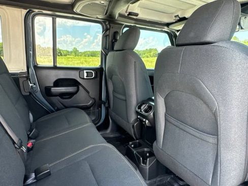 Used 2024 Jeep Wrangler Unlimited Sport AWD/4WD image 20