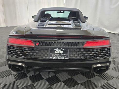 Used 2020 Audi R8 V10 performance image 5