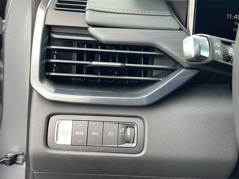 New 2026 GMC Acadia AT4 w/ Luxury Package image 24