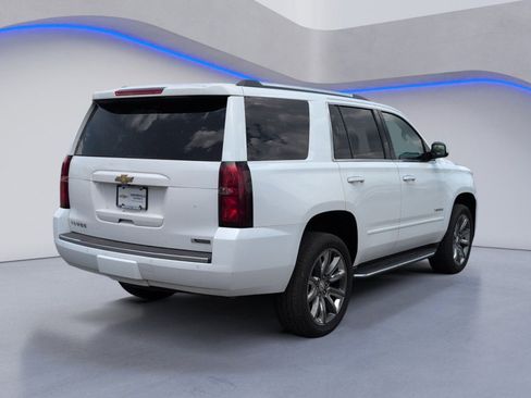Used 2017 Chevrolet Tahoe Premier AWD/4WD image 3