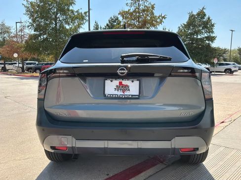 Used 2026 Nissan Kicks SV w/ Cold Weather Package AWD/4WD image 7