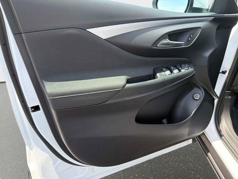 New 2026 Buick Envista Preferred w/ Convenience I Package FWD image 17