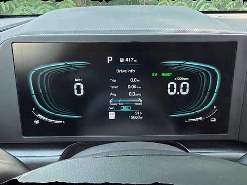 Used 2026 Kia Niro LX FWD image 38