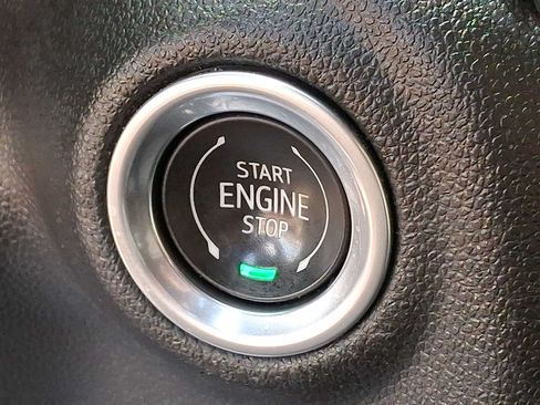 Used 2023 Chevrolet Silverado 1500 Custom AWD/4WD image 22